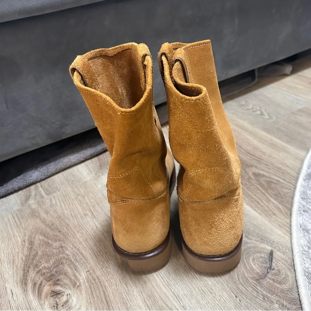 Rhino Suede Pull On Boots Tan - Picture 3 of 6